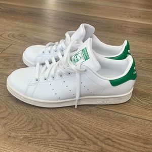 Adidas Stan Smith (white/green), US size 8, gently used in good condition.